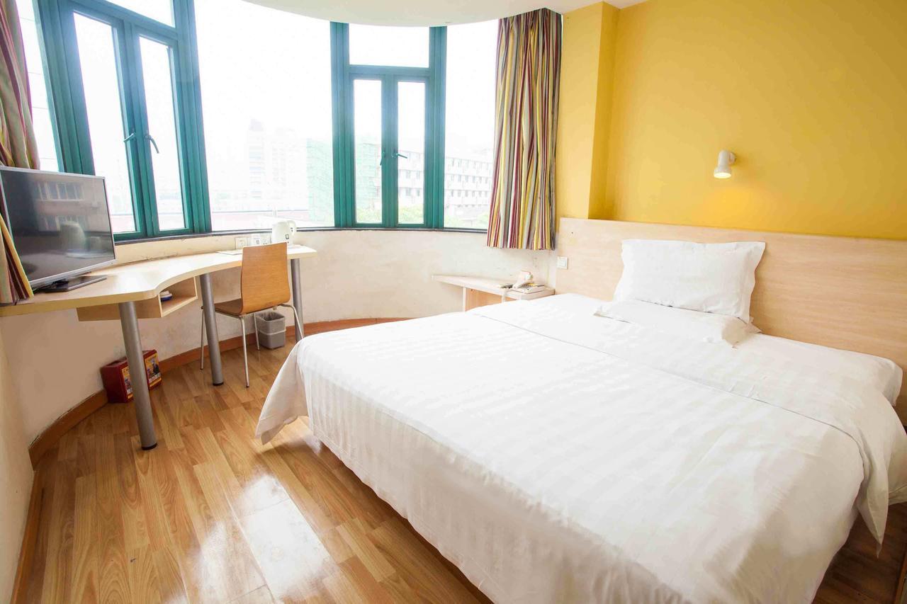 7Days Inn Huizhou Xiaojinkou חדר תמונה